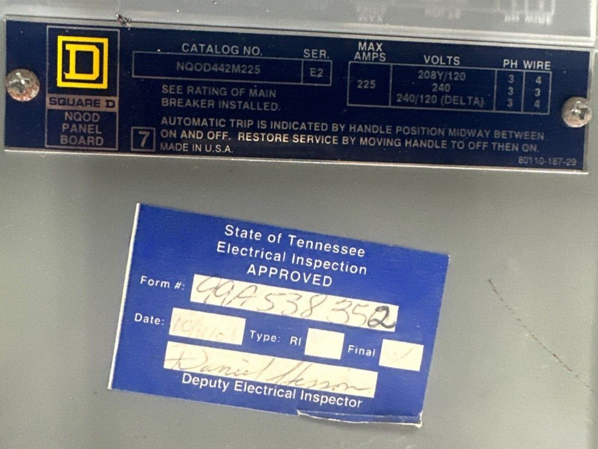 Square D NQOD442M225 Panelboard 225A 208Y/120V 3PH 4W MCB Main Q2L3100 NQOD P413 Used