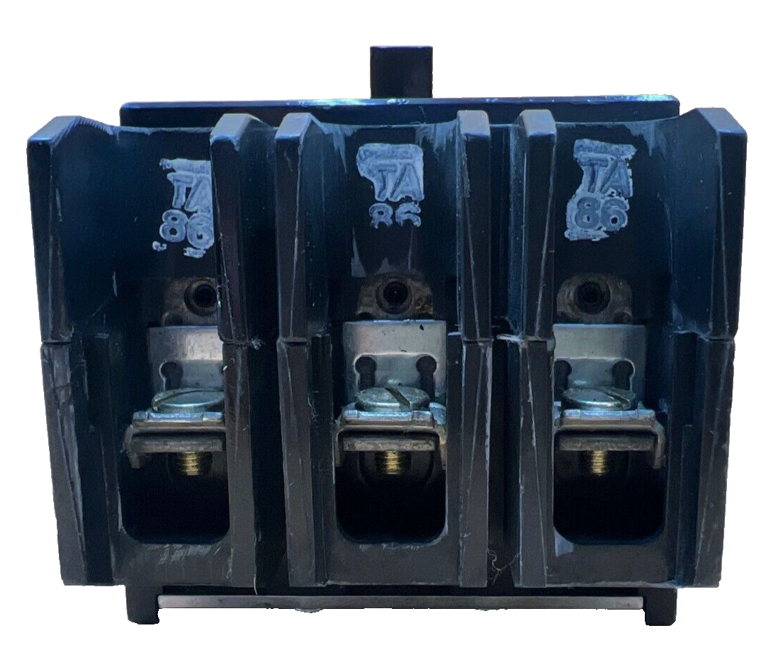 Cutler-Hammer GHB3020 Used