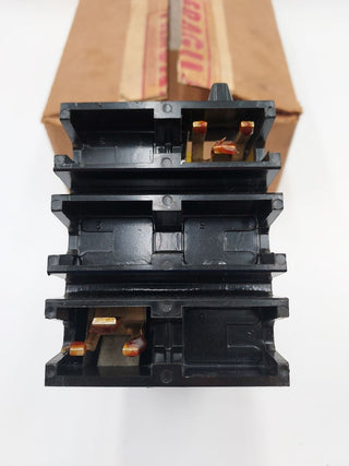 Square D FH26100AC New