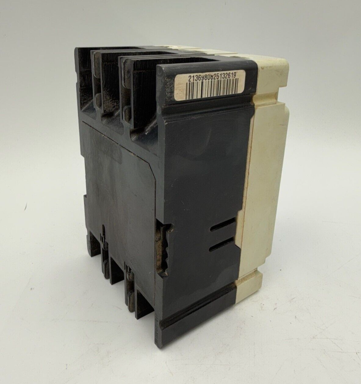 Cutler-Hammer HFD3025 Used