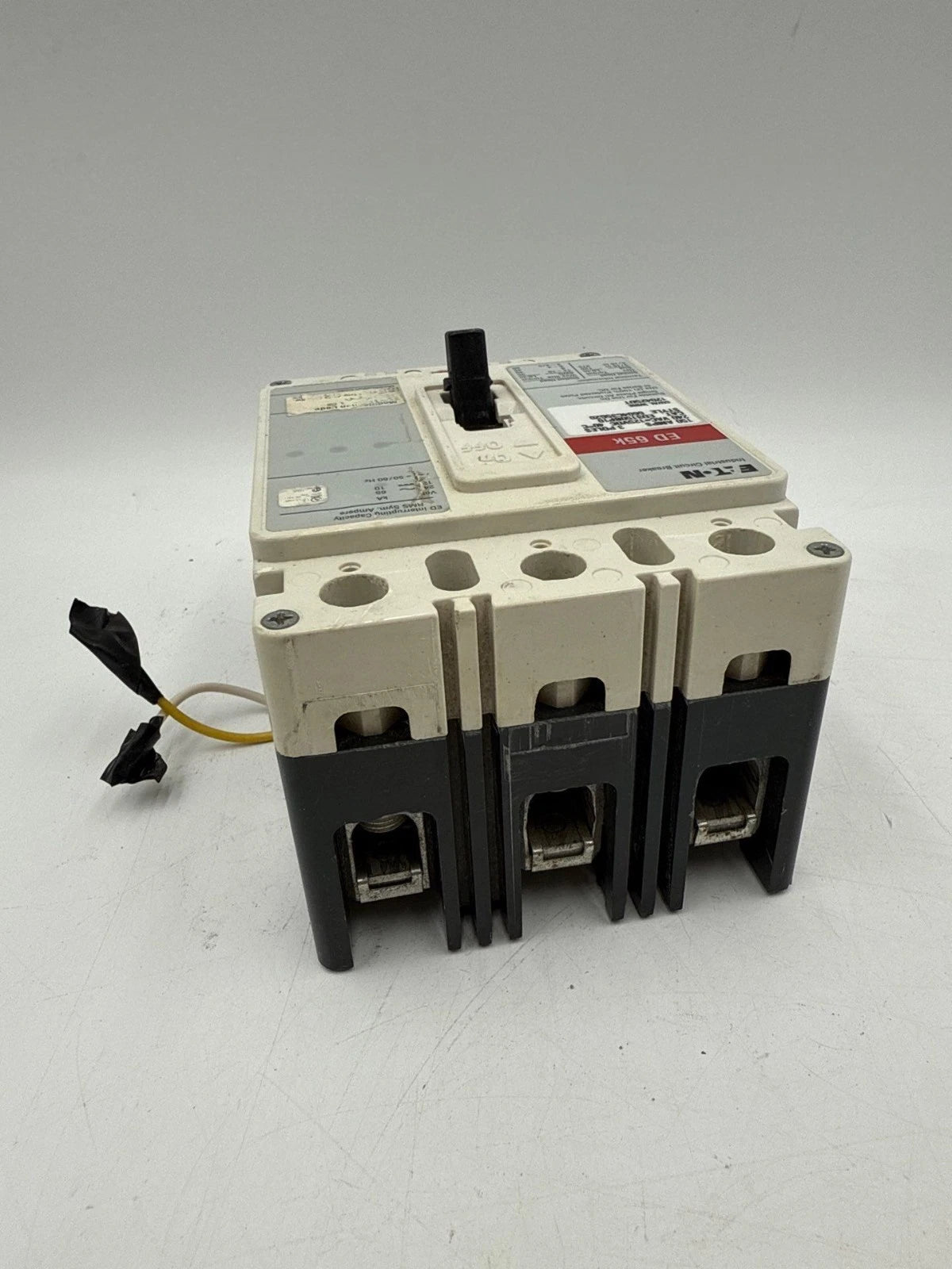 Eaton ED3150BP10 Circuit Breaker 150A 3P 240V 3PH ED 150 Amp 3 Pole Shunt Trip Used