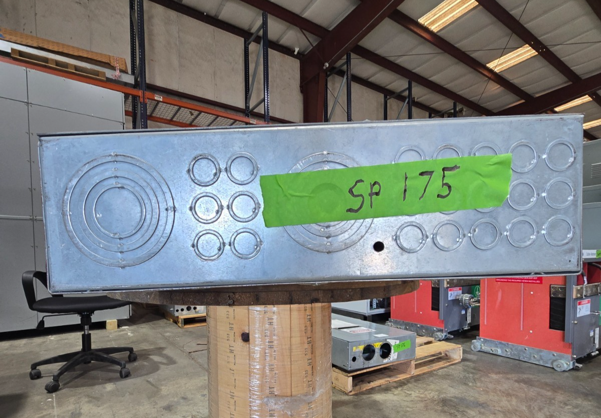 Square D NQ442L2C Panelboard 225A 240V 3PH 4W 42 Cir MCB Panel QJL32150 150 Amp Used