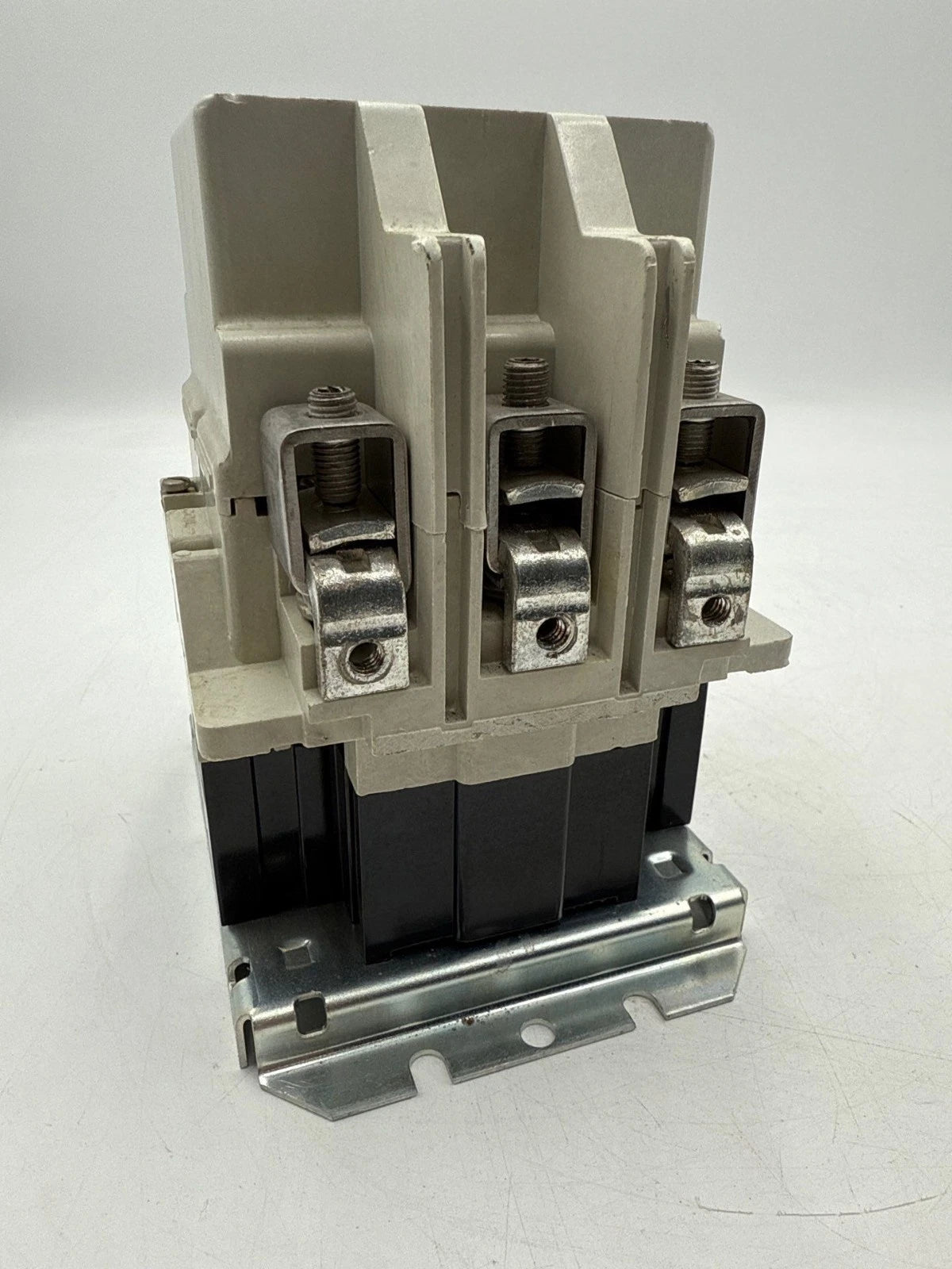 Westinghouse A201K4CA Contactor Size 4 135A 3P 600V 3PH 100HP Coil 110/120V Used