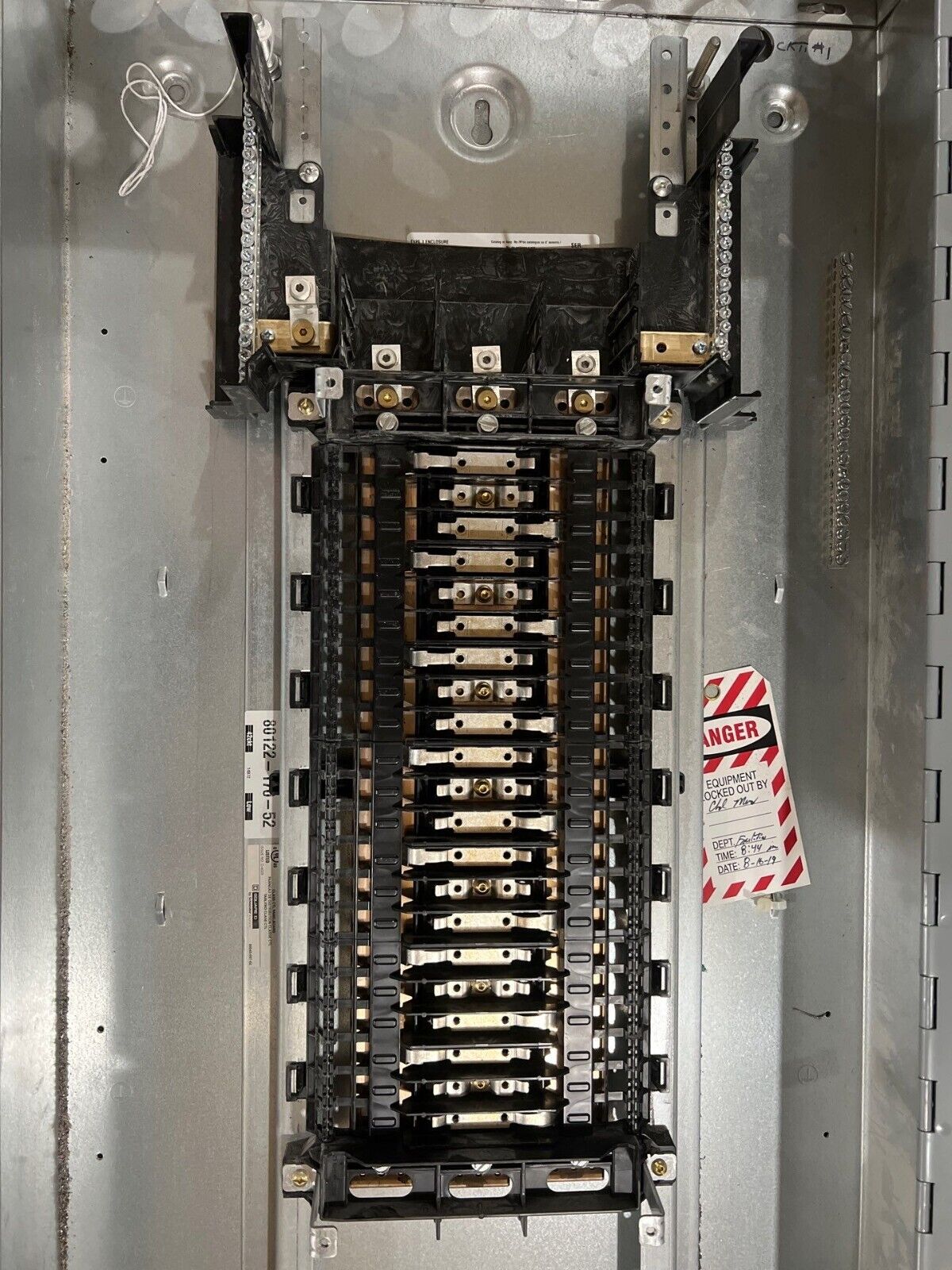 Square D NQ Panelboard 100A 208Y/120V 3PH 4W Indoor Encl 42 Circuit MLO MH38BE P619 Used