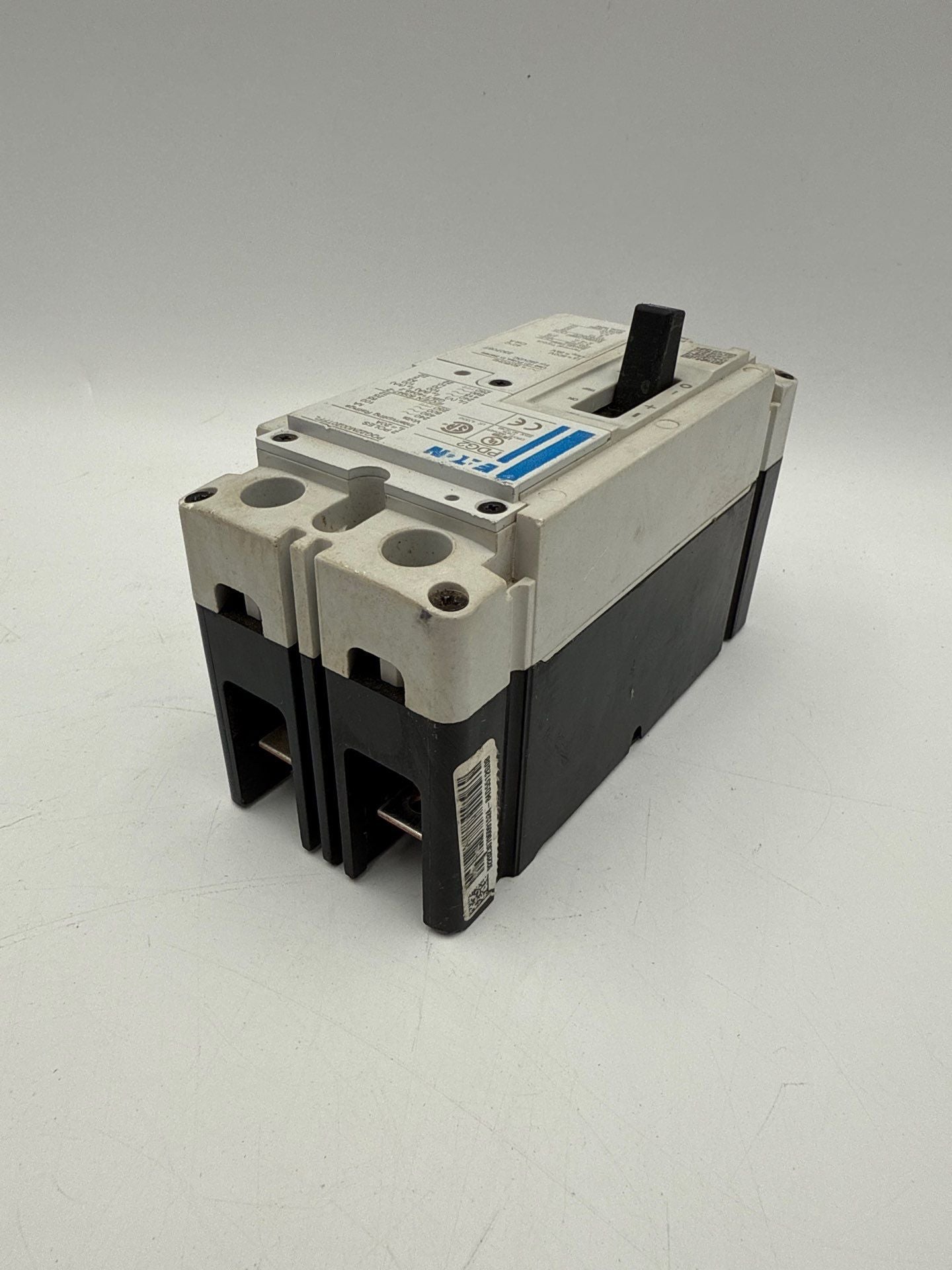 Eaton PDG22M0020TFFL Circuit Breaker 20A 600V 2P Bolt On 20 Amp 2 Pole PDG2 Used