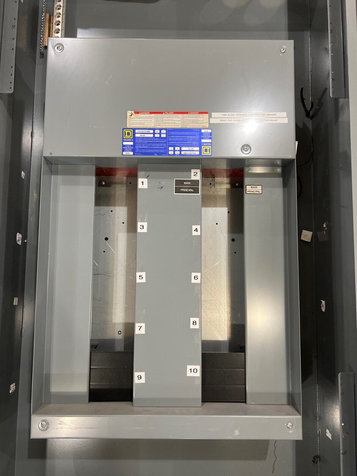 Square D HCM I-Line Panelboard 225A 480V 3PH 3W MCB 30 Circuit 3R Outdoor Encl P611 Used