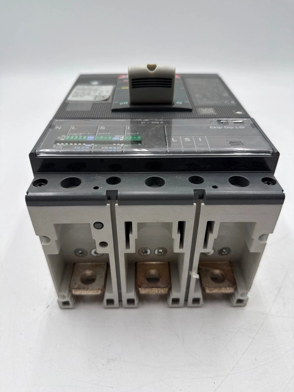 ABB XT5NQ340AFNF000XXX Circuit Breaker 400A 3P 600V Tmax XT5N 400 Amp Ekip LSI New