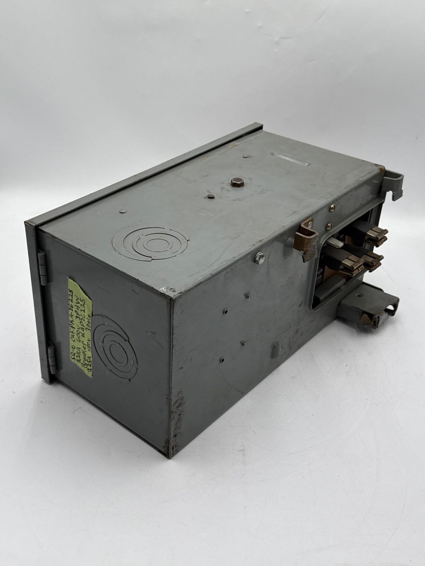 Square D PKA36255 Bus Plug 225A 3PH 3W 600V I-Line Bus way Switch 225 Amp New