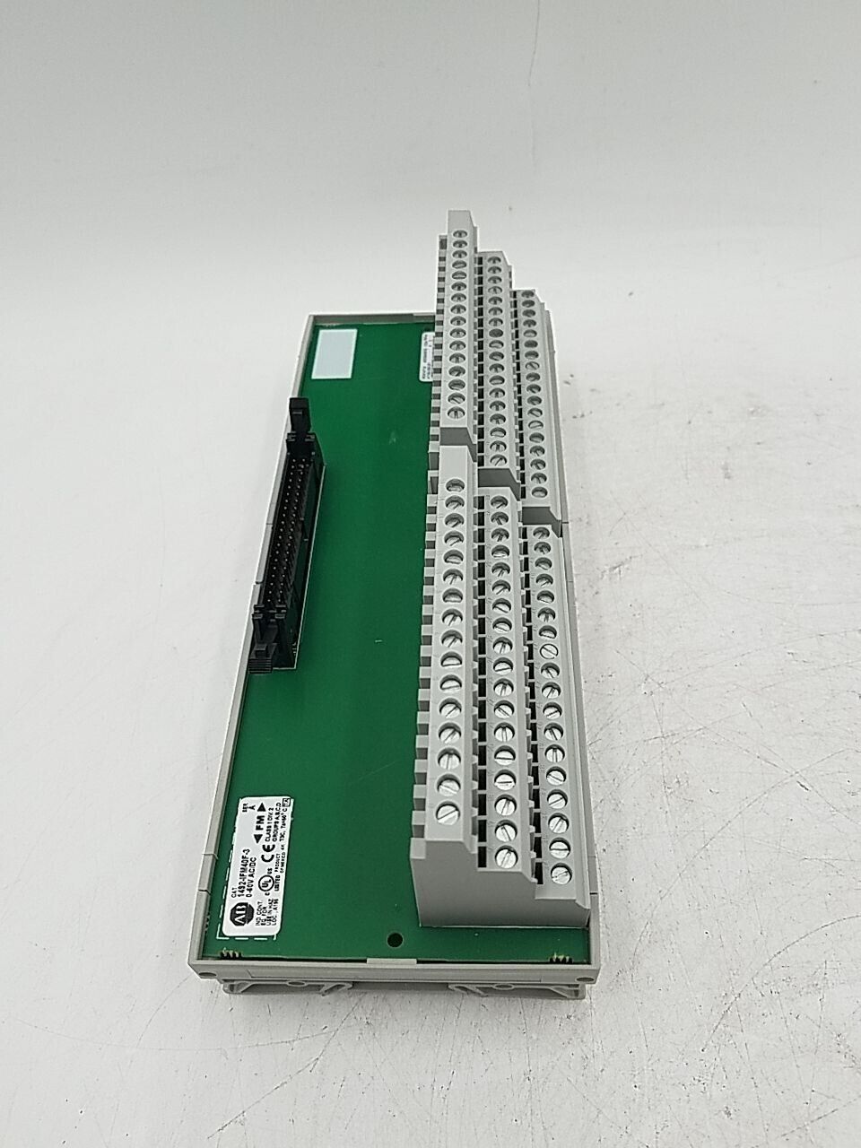 Allen-Bradley 1492-IMF40F-3 New