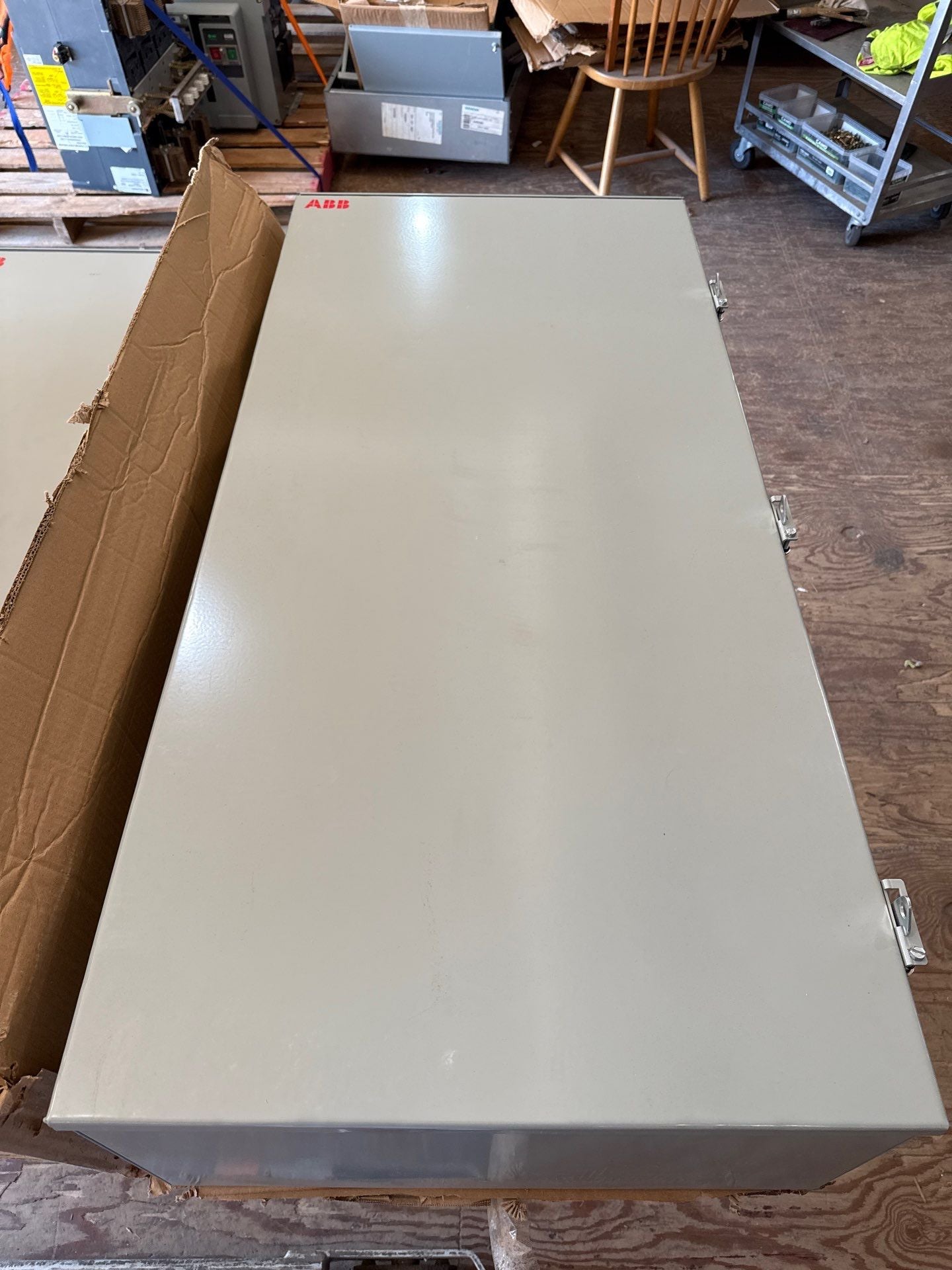 ABB XT7ENCL1200R Circuit Breaker Enclosure 1200A 600V Type 3R Rainproof New