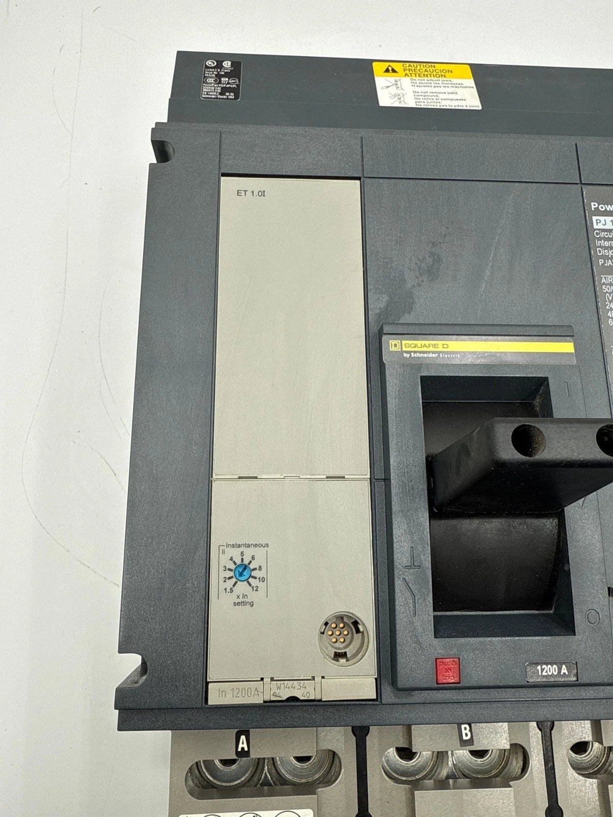 Sq D PJA36120 I‑Line Circuit Breaker 1200A 3P 600V PJA 1200 Amp PowerPact New New