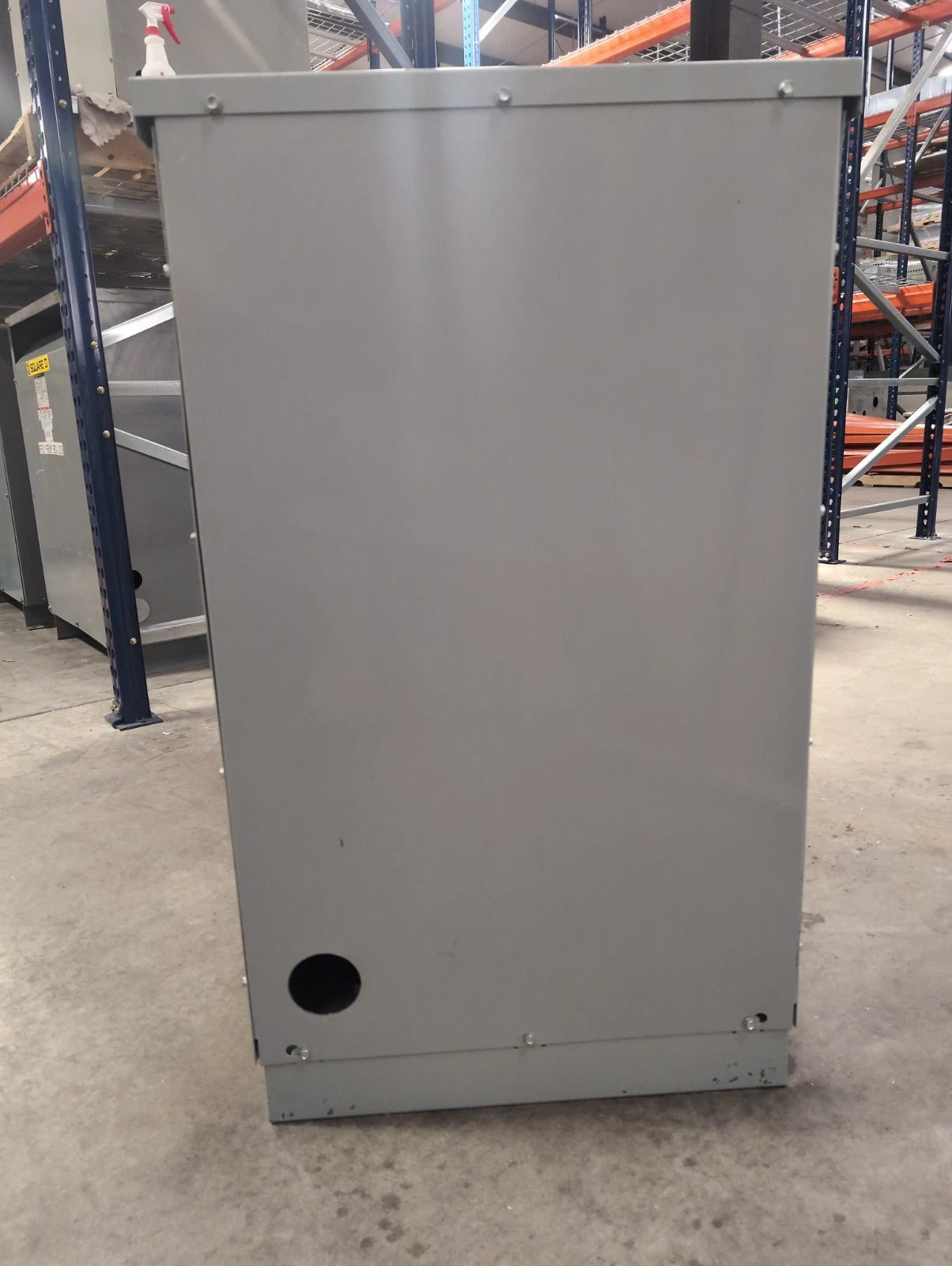 112.5KVA GE Transformer 9T83B3875G13 Indoor Encl Pri 480V Sec 208/120V 3PH 60Hz Used