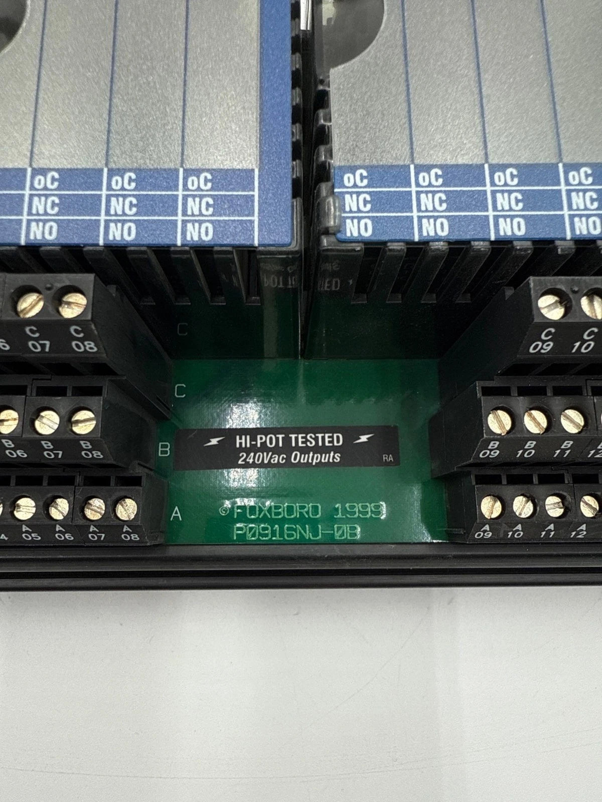 Foxboro FBM242 P0916NG Compression Terminal 2 Tier Relay Discrete Output