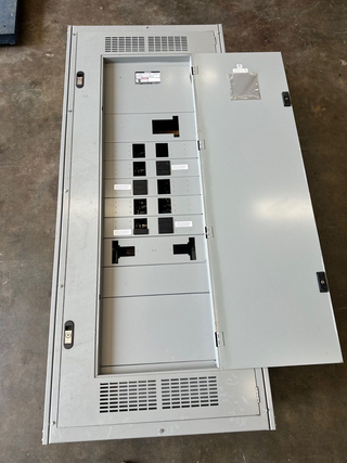 Siemens P4E75J1400ETS P4 Panelboard 400A 480/277V 3PH 4W 30 Cir Indoor Encl MCB P025-NS New