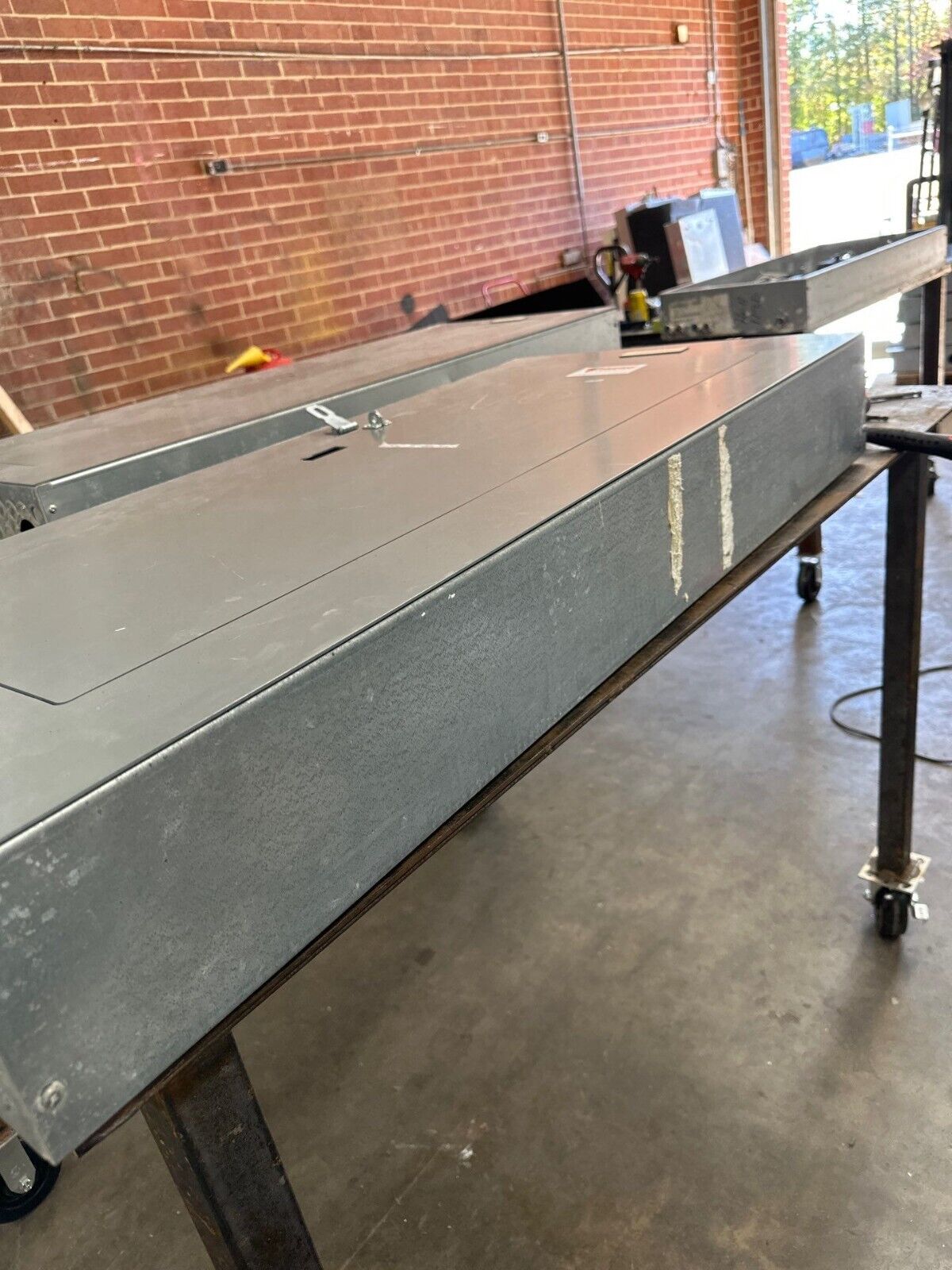 Square D NF Panelboard 250A 600Y/347V 3PH 4W 42 Cir 250 Amp Box MH44 240V P396 Used