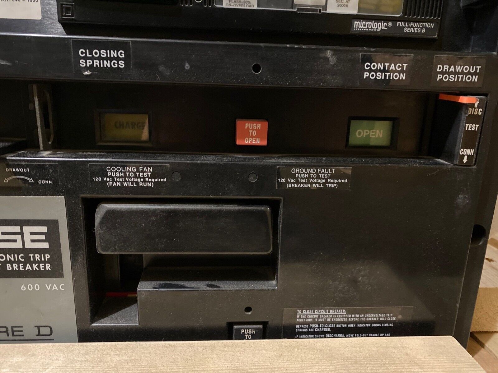 Square D SED364000LIG Used