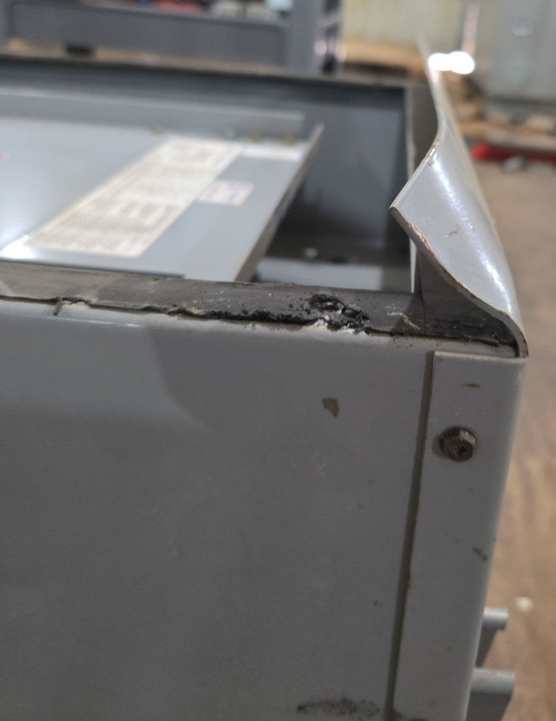 Eaton PRL3A Pow-R-Line Panelboard 400A 480V 3PH 3W MCB HKD 400 Amp Panel 3R Encl Used