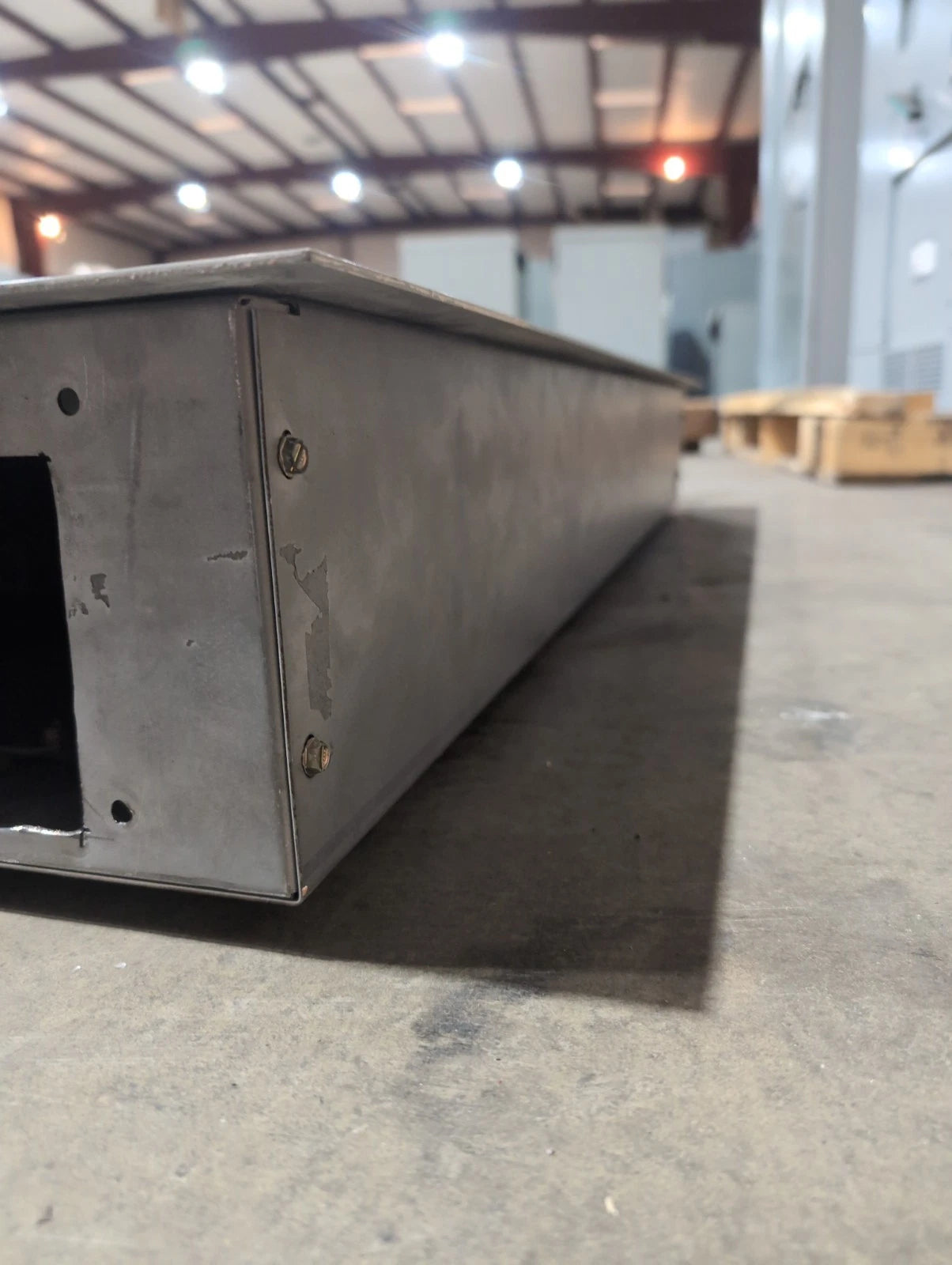 GE AQF3422MB Panelboard 225A 208/120V 3PH 4W MLO Panel 225 Amp 42 Circuit Used