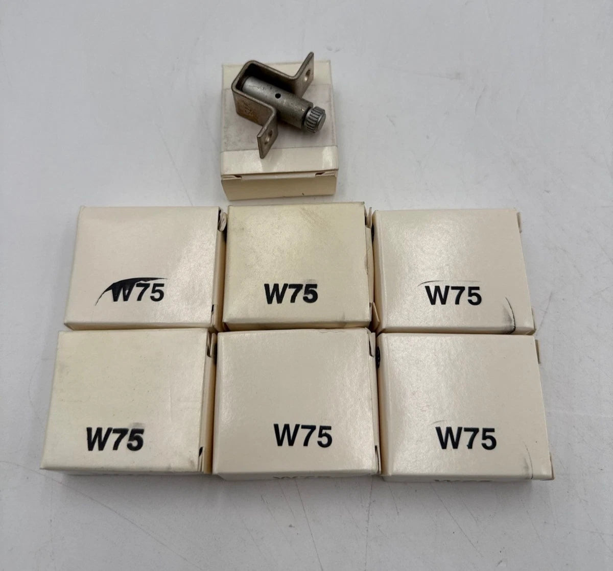 7PC Lot Allen Bradley W75 Thermal Overload Relay Heater Element Unit 62A W-75 New