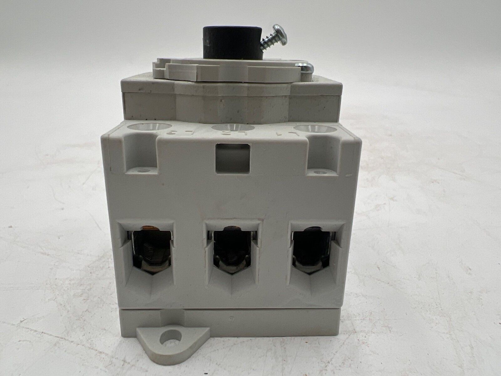 Bendikt and Jagar LTS63VHN4A3 New