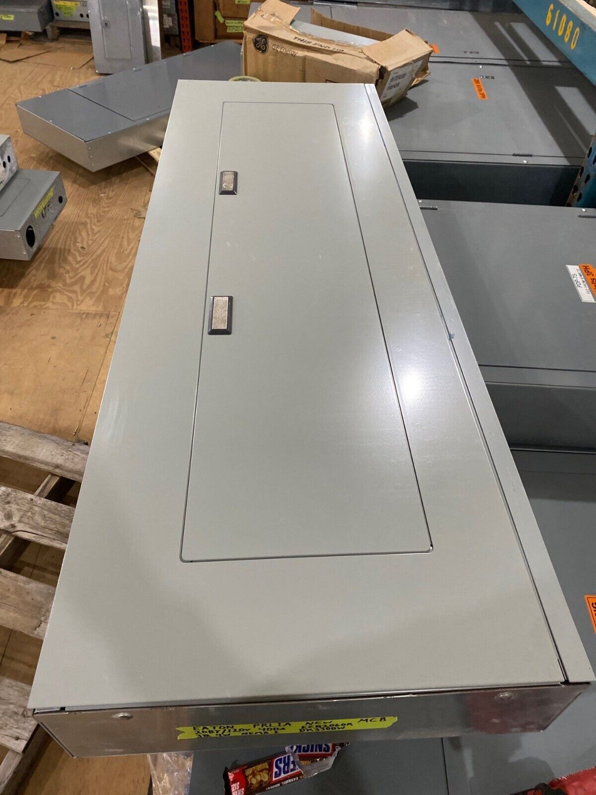 Eaton PRL1A Pow-R-Line Panelboard 400A 208Y/120V 3PH 4W Indoor Encl 30 Cir MCB P496 New