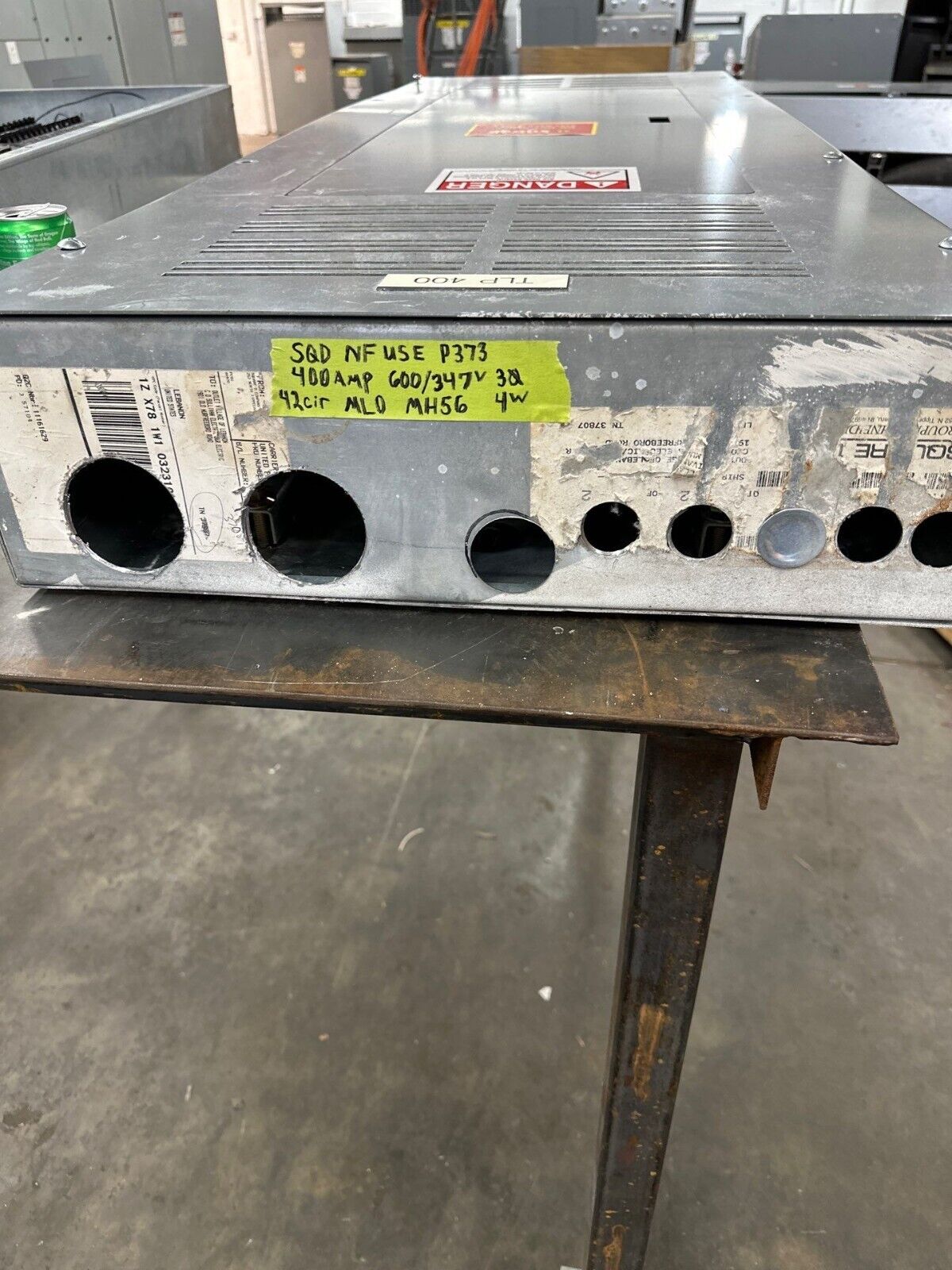 Square D NF Panelboard 400A 600Y/347V 3PH 4W MLO 42 Cir Main Lug Indoor Encl P373 Used