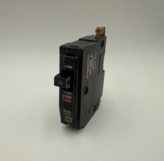 Square D QHB120 Circuit Brekaer 20A 1P 120/240V 65kA Bolt On 20 Amp 1 Pole QOB New