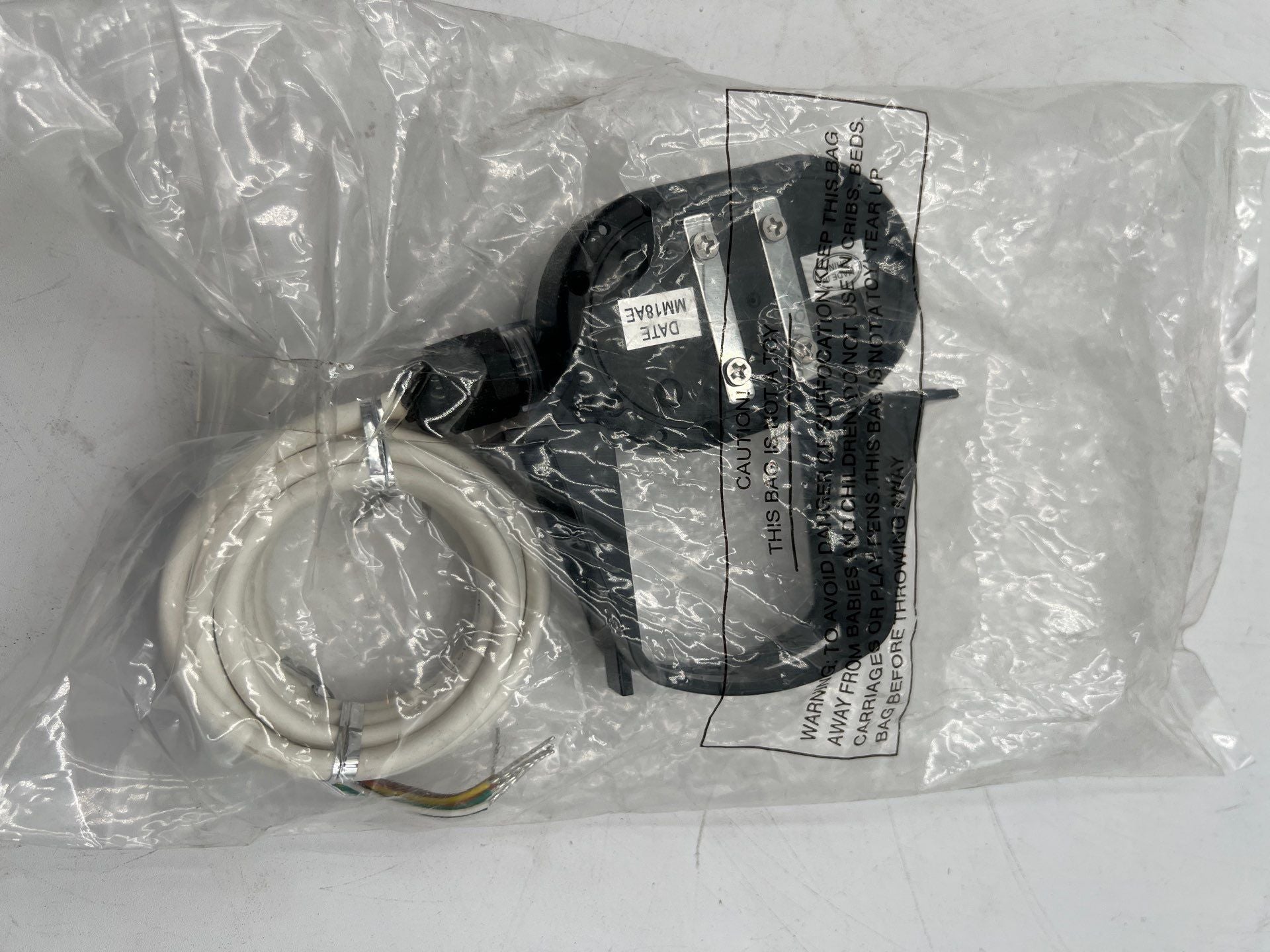 Dwyer WD3-LP-D2 Water Leak Detector 2 Relay Outputs 24 VAC/DC DIN Mount New