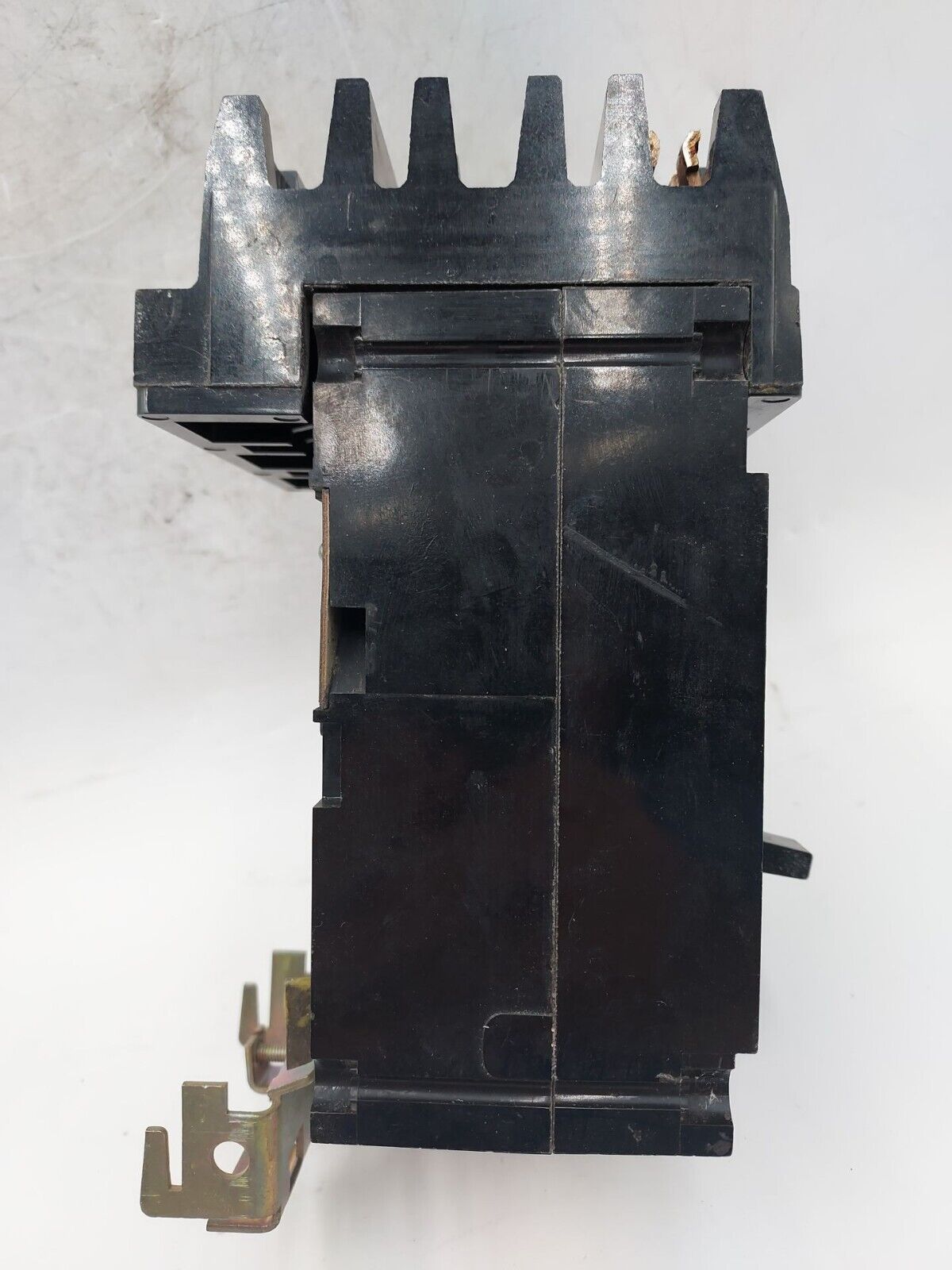 Square D FA26020AB Used