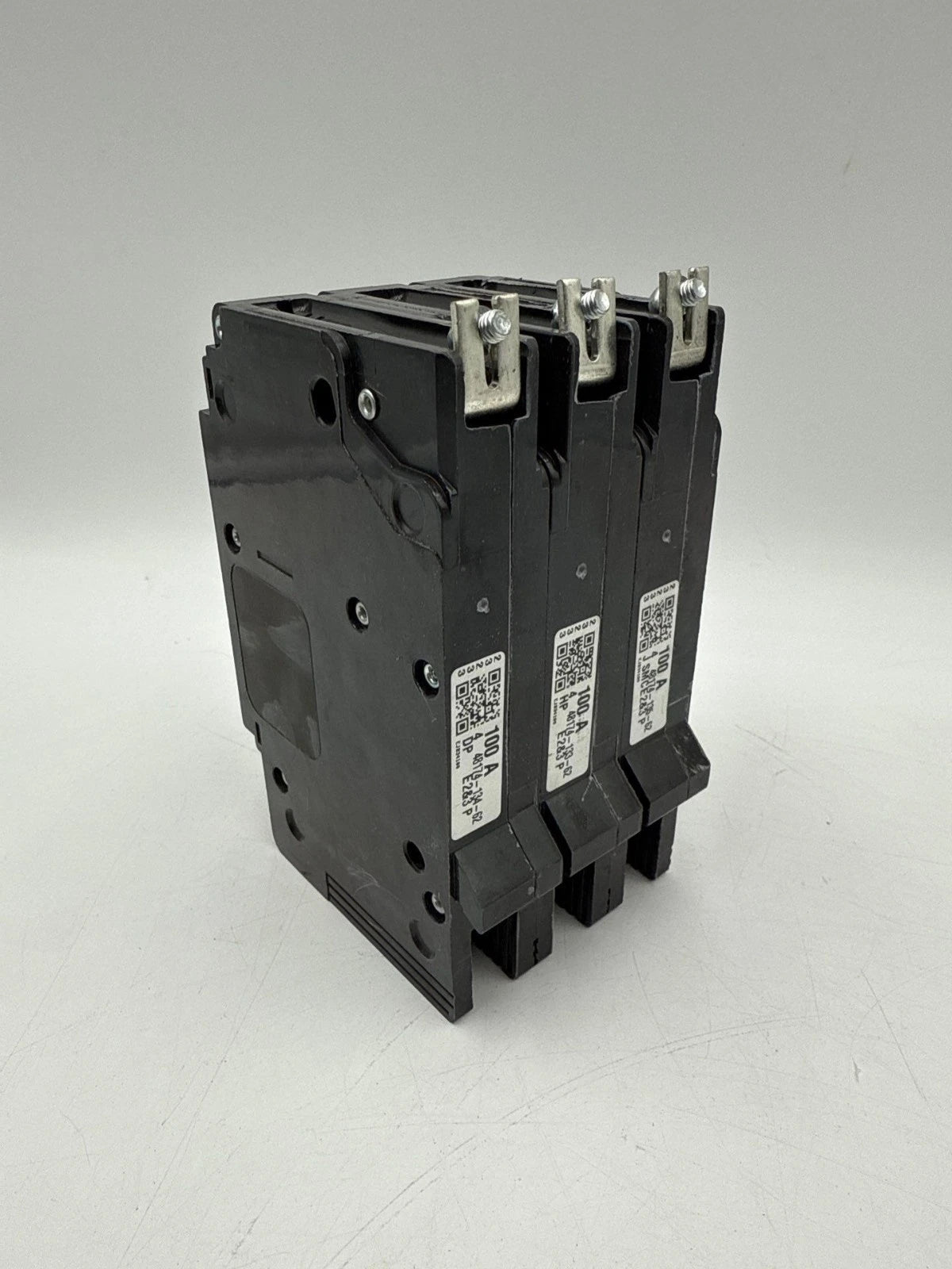 Square D EJB34100 Circuit Breaker 100A 3P 480/277V EJB Bolt On 100 Amp 3 Pole New