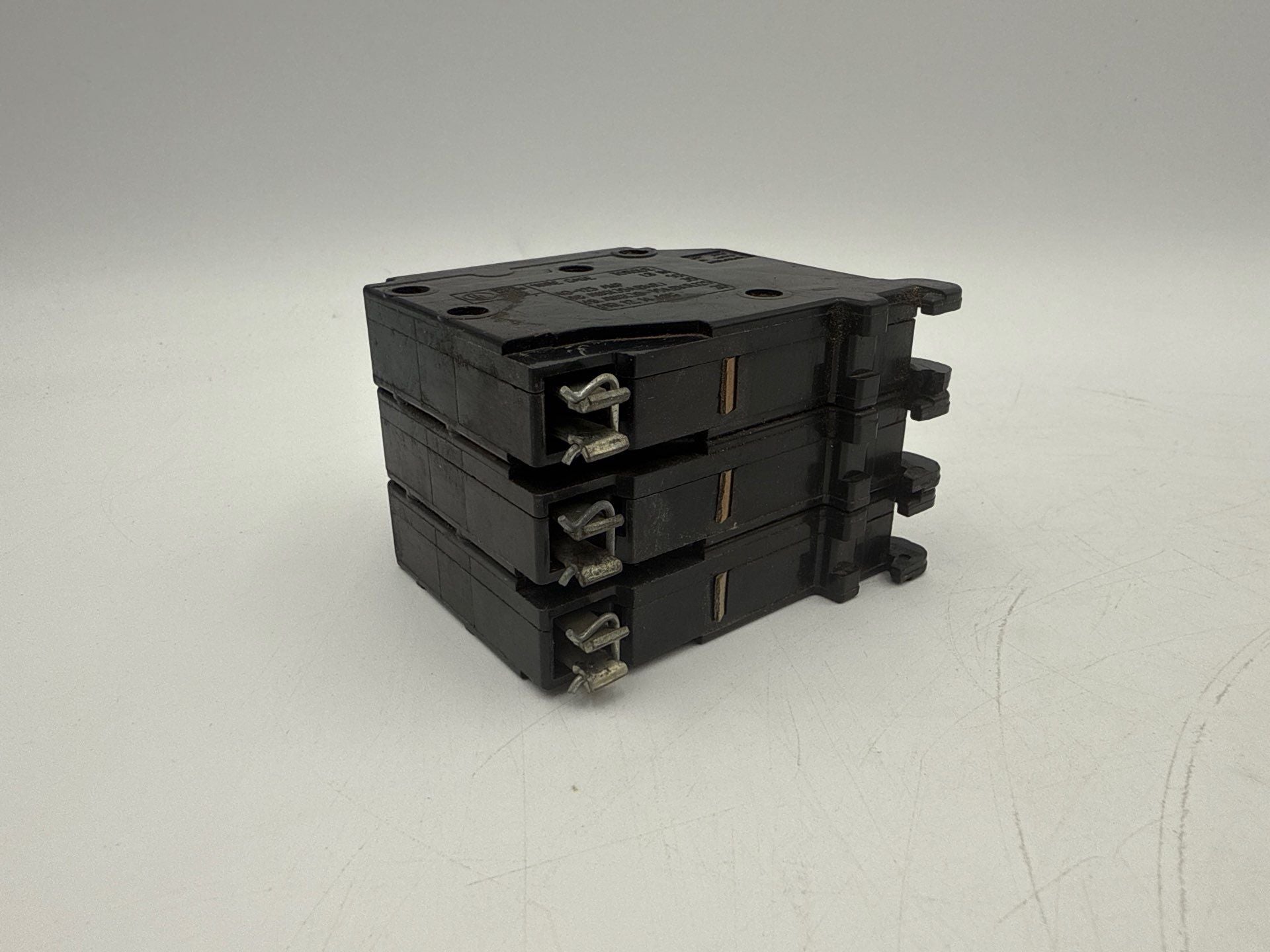 Cutler Hammer CH390 Circuit Breaker 90A 3P 240V CH 90 Amp 3 Pole Plug On Used