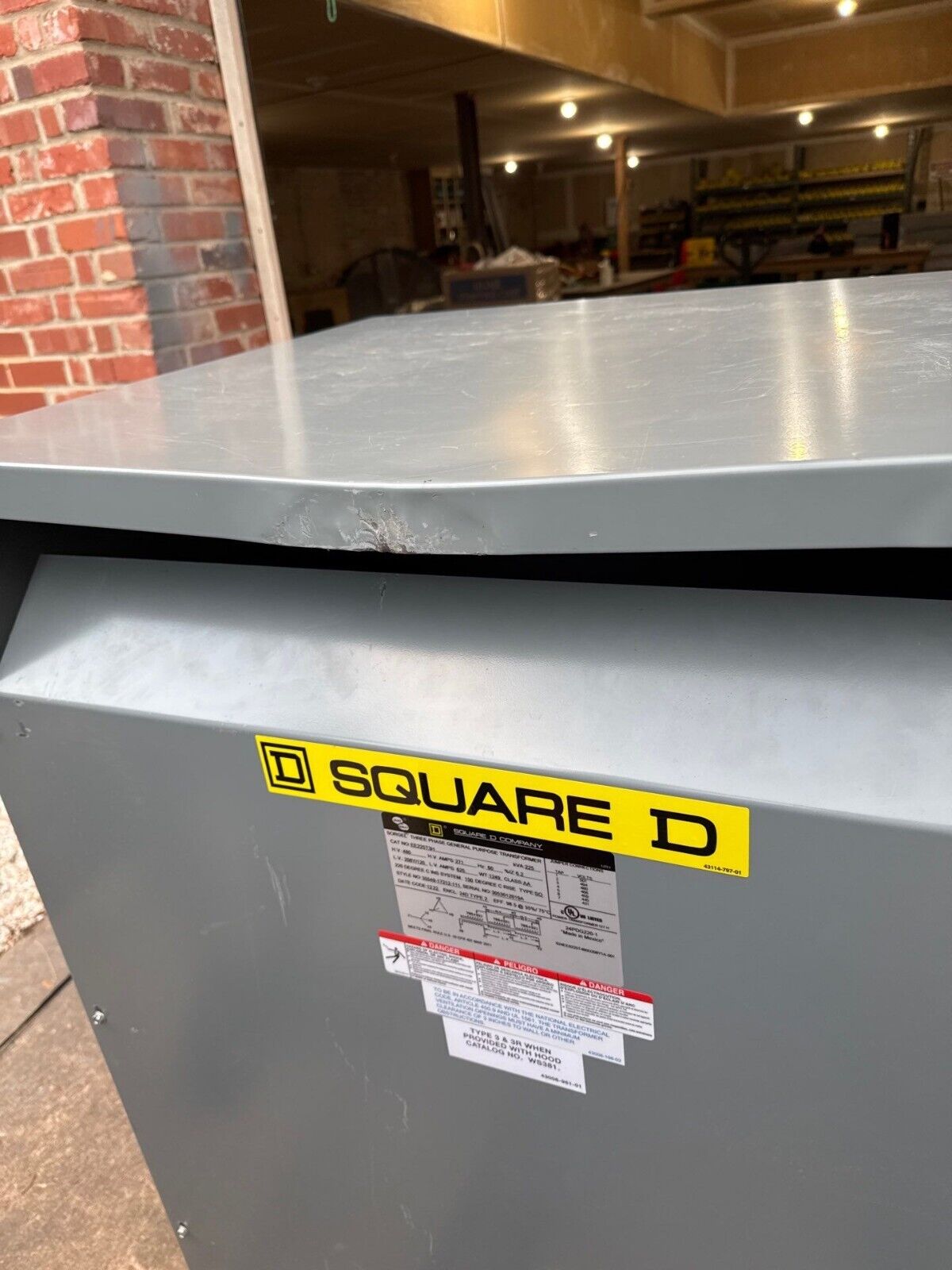 Square D EE225T3H Used