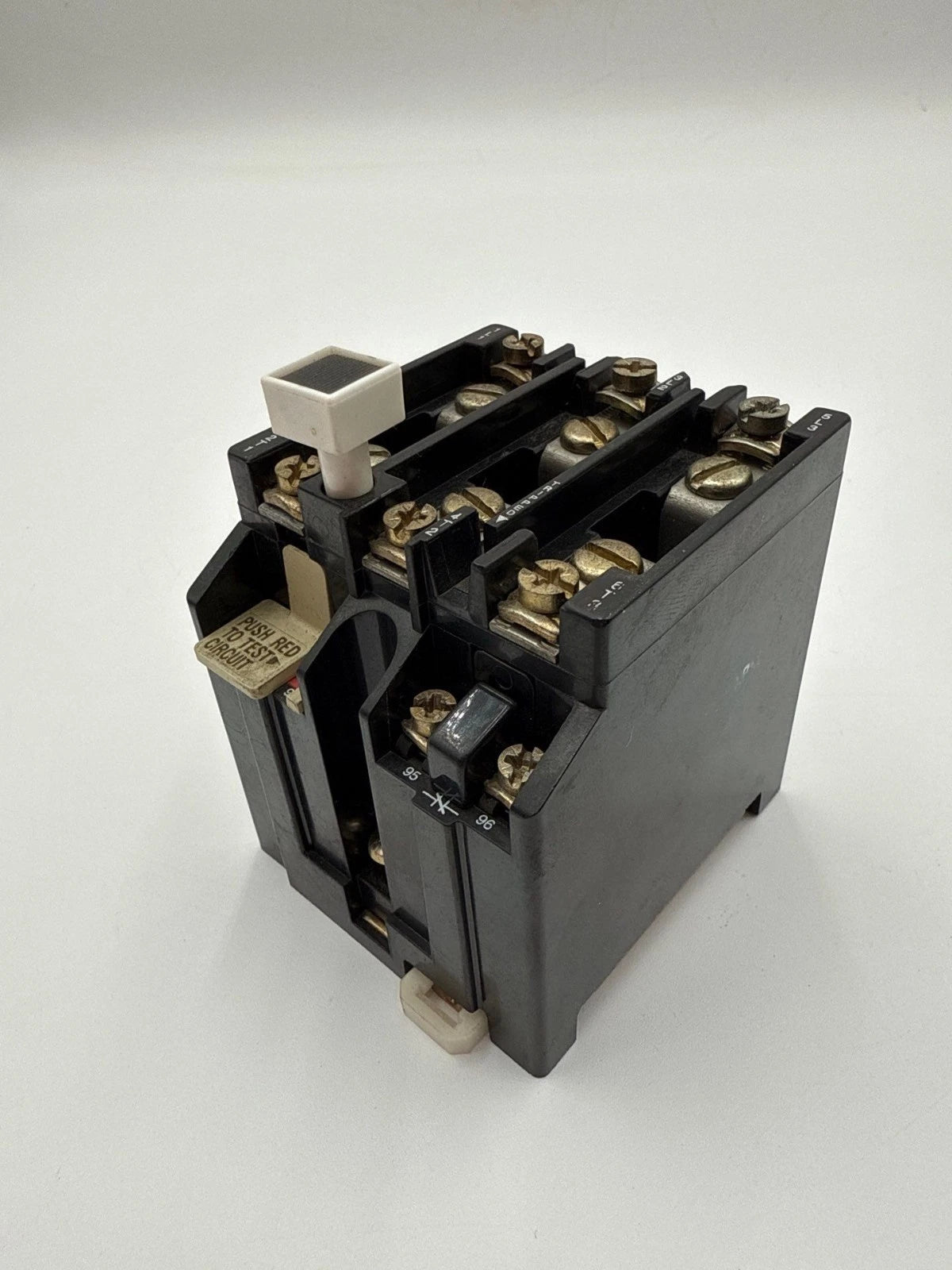 Allen Bradley 592-JOV16 Overload Relay 24A 3P 120-600V 7200VA 720VA 592J0V16 Used