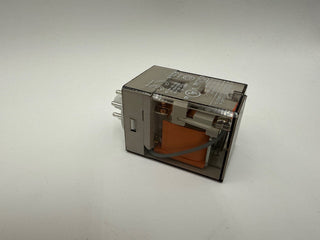 2PC Allen Bradley 700-HA32A2 Relay 10A 240VAC 2 C/O DPDT 8 Pin Plug In New
