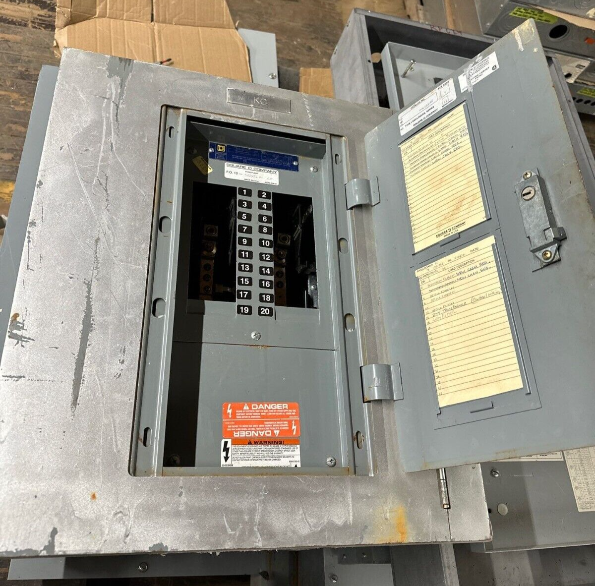 Square D NQOD20L100CU Panelboard 100A 120/240V 3PH 3W MLO Main Lug 20CIR NEMA 1 P309 Used