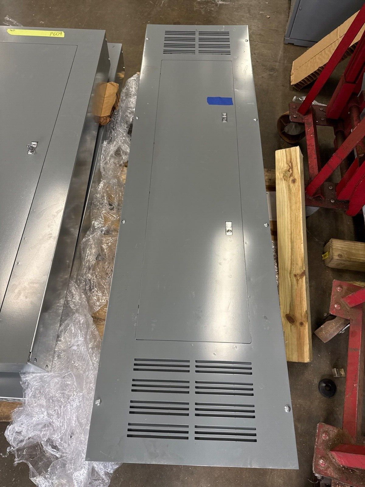 Square D NF Panelboard 400A 480Y/277V 3PH 4W 42 Cir Indoor Encl MLO HDL36150U33X P639 New