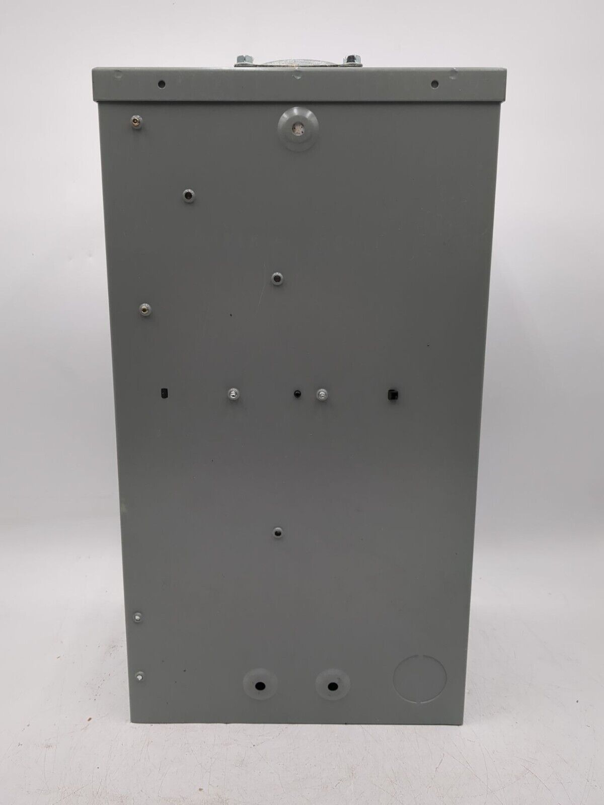 Eaton CHU7N7N5GS 125A Type 3R 120/240VAC Pedestal Mount Power Outlet Panel New