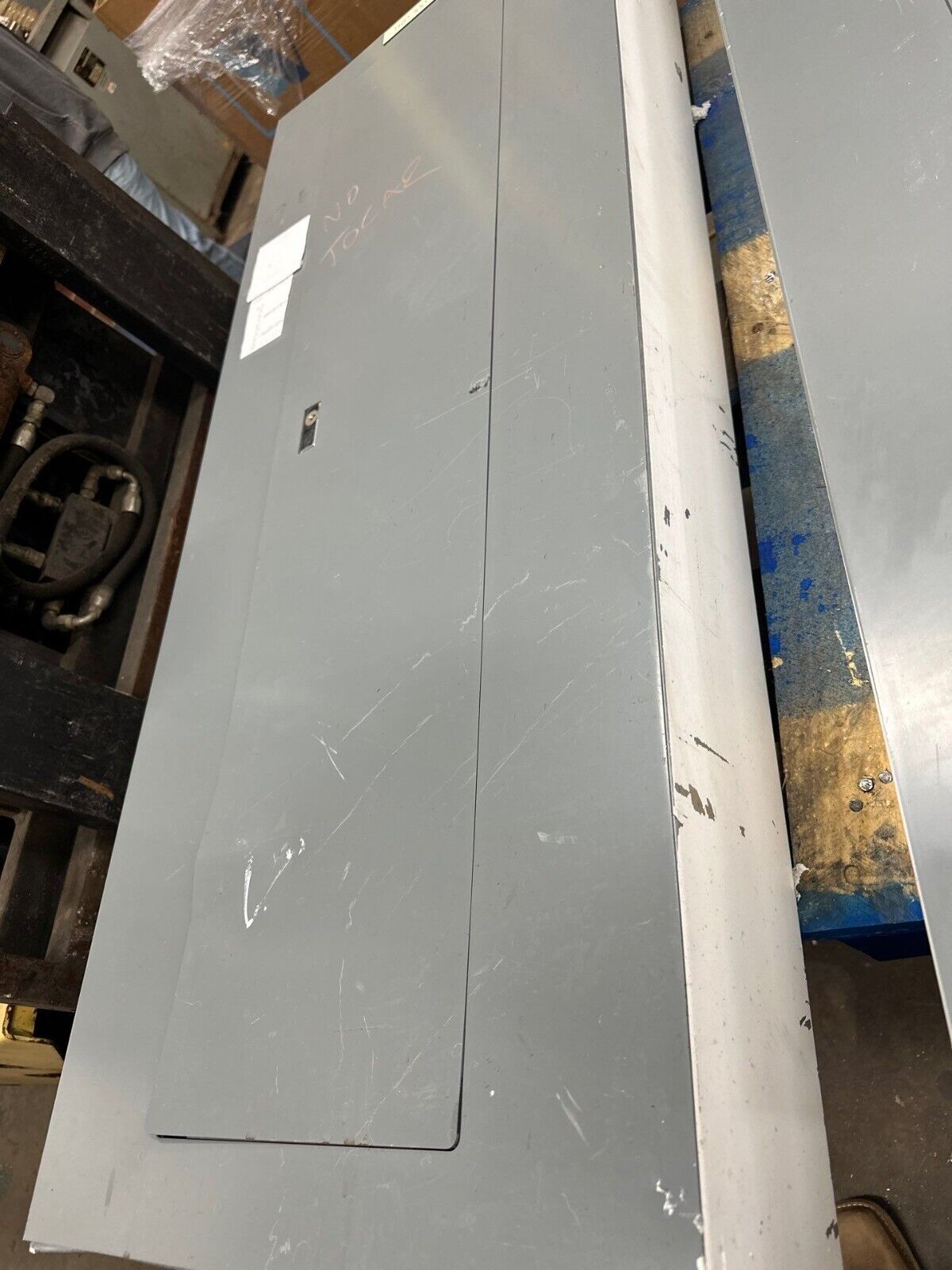 Square D NQOD Panelboard 225A 208/120V 3PH 4W Q2L3100 MCB 42 Circuit Indoor Encl P347 Used