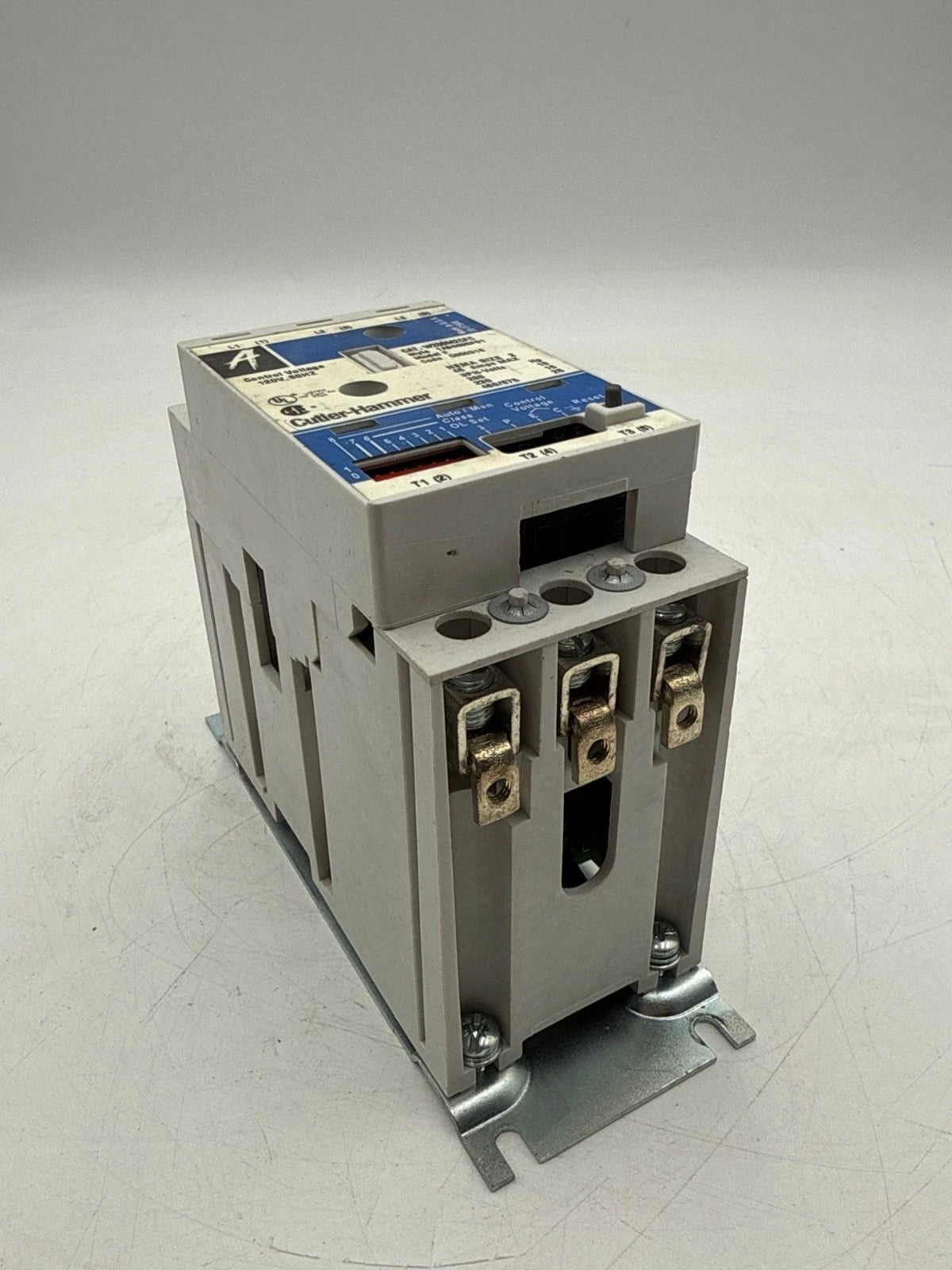 Cutler Hammer W200M2CFC Motor Starter NEMA Size 2 Control 120V 45A 3P 600V 3PH Used