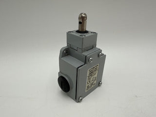 AutomationDirect ABM5E13Z11 IEC Limit Switch Metal Roller 90-Deg Adjustable New