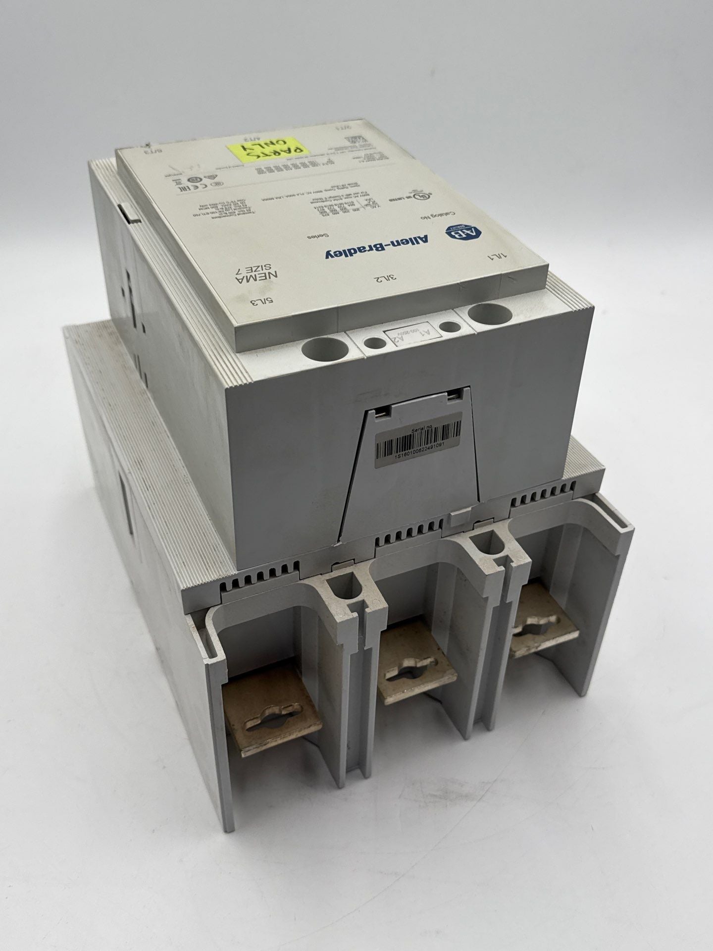 Allen Bradley NEMA Size 7 Contactor 810A 3P 600V Coil 100-250V FOR PARTS ONLY Used
