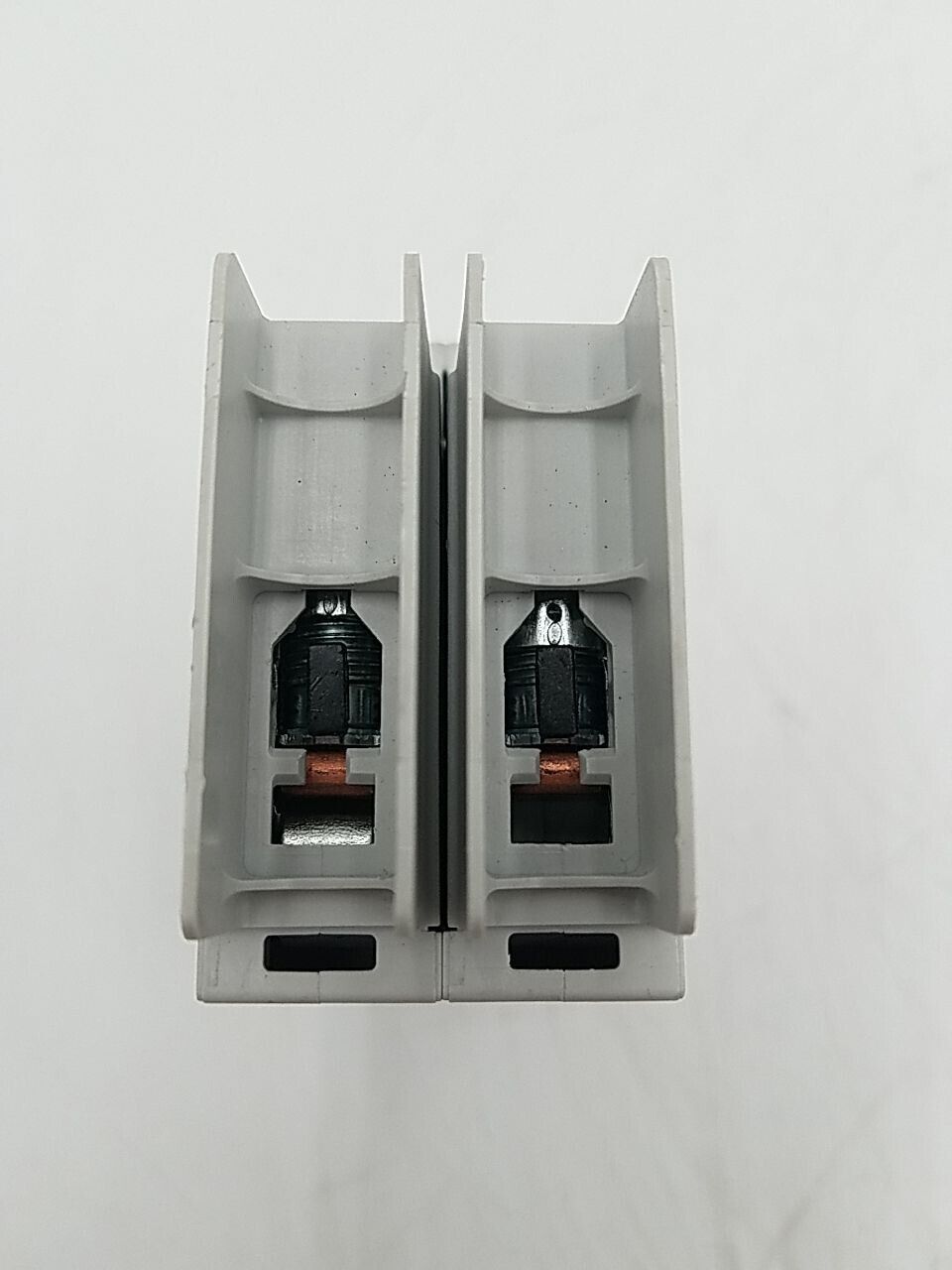 Allen-Bradley 1489-M2D150 New