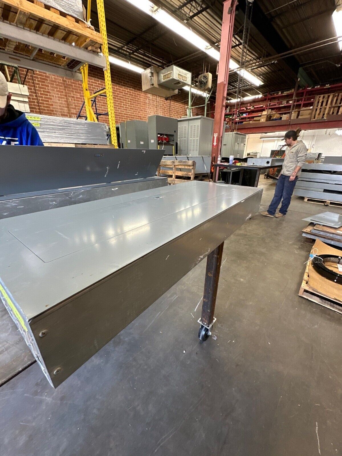 Square D NQOD Panelboard 225A 208/120V 3PH 4W MCB Q2L3100 42 Circuit Indoor Encl P356 Used