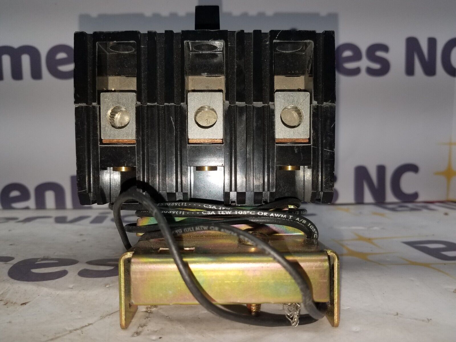 Square D FH360801021 Used