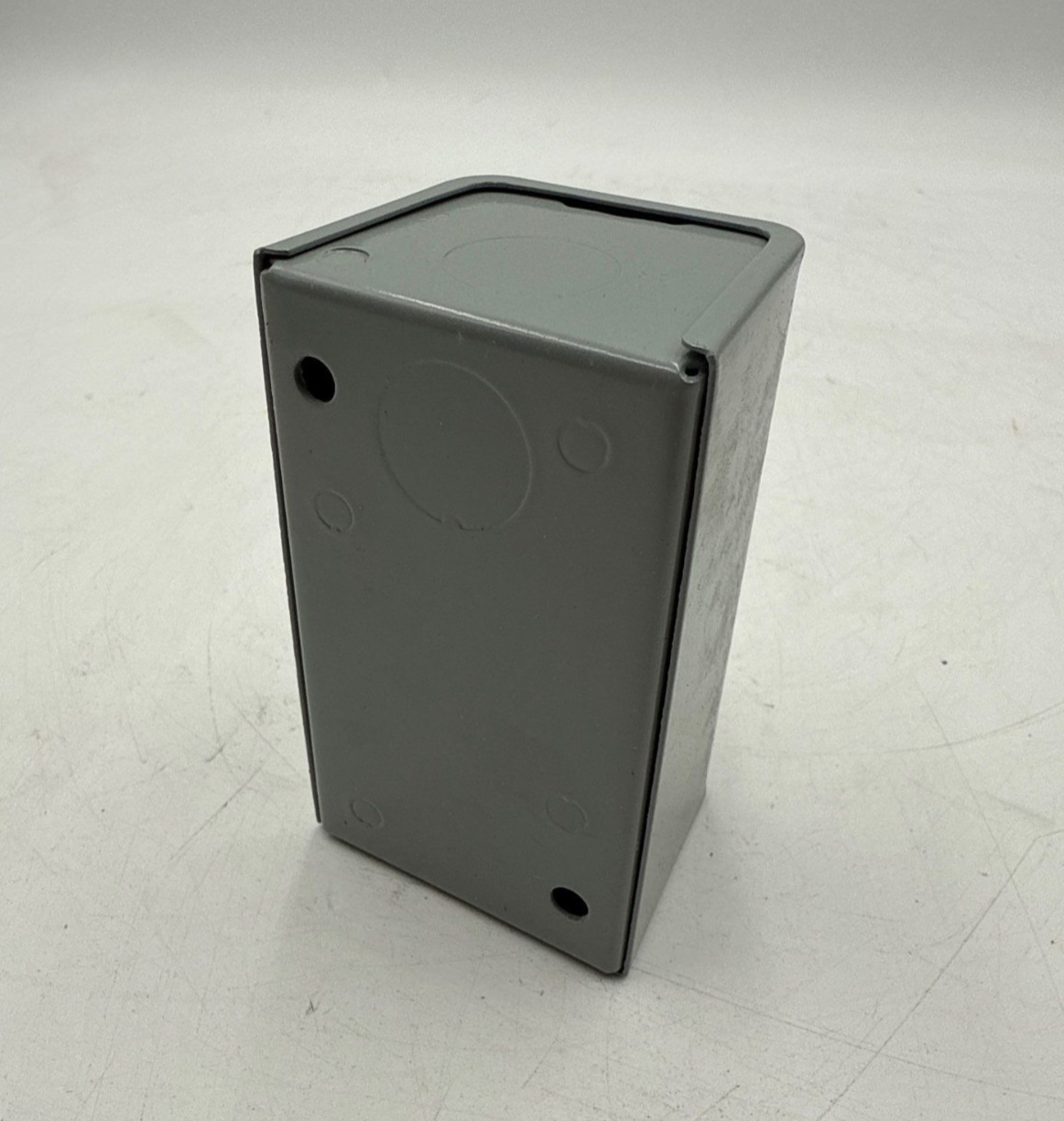 ABB CR101Y1 Manual Motor Starter Single Speed 1HP 115/230V NEMA Type 1 Indoor New