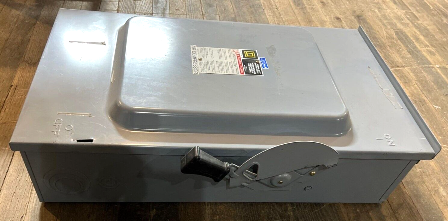 Square D D324NRB Used