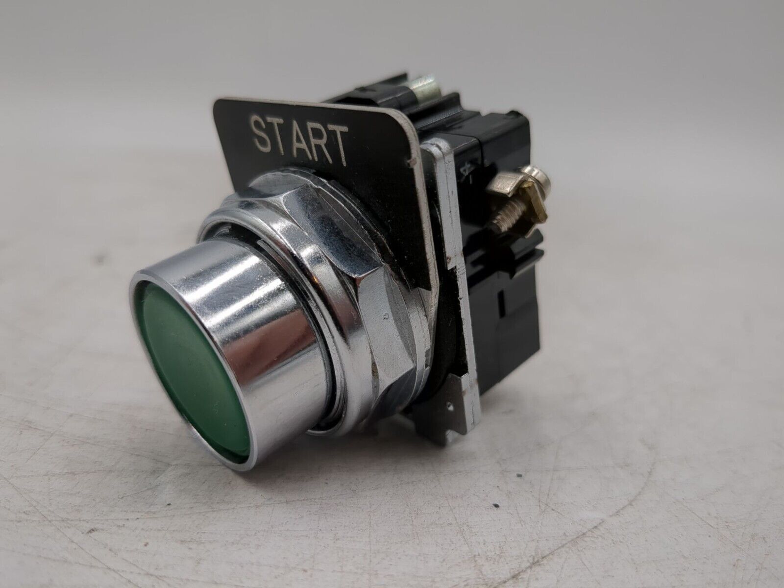 Cutler-Hammer 10250T53 Used