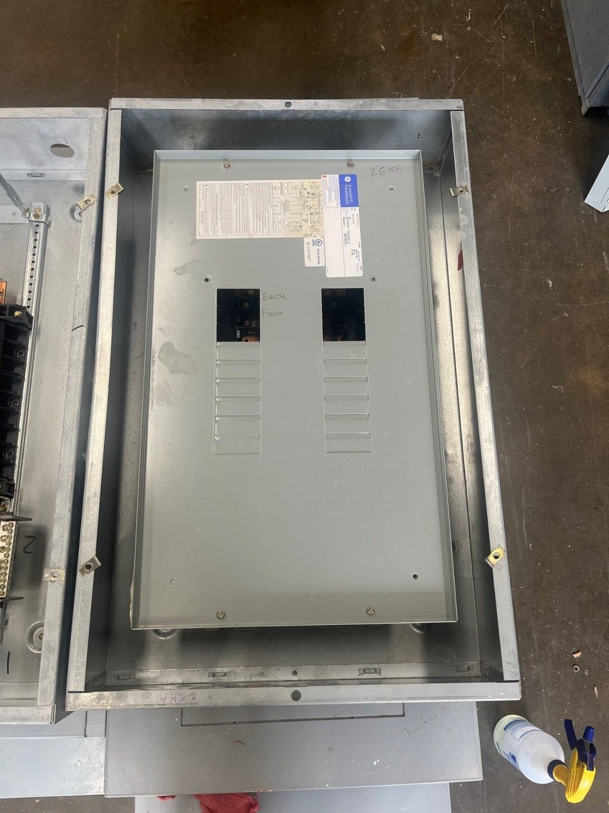 GE AEF3181MTX Panelboard 125A 480/277V 3PH 4W Indoor Encl MLO 125 Amp 18 Circuit P604 Used