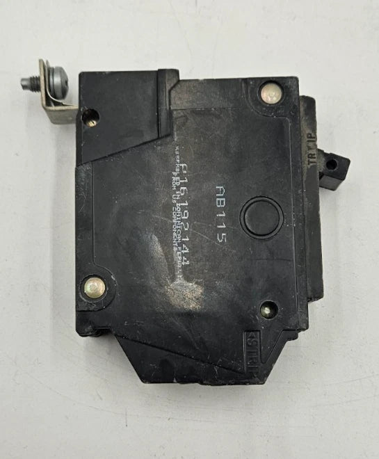 GE THQB1115 Bolt On Circuit Breaker 15A 1P 120V 10kA THQB 15 Amp 1 Pole Used Used