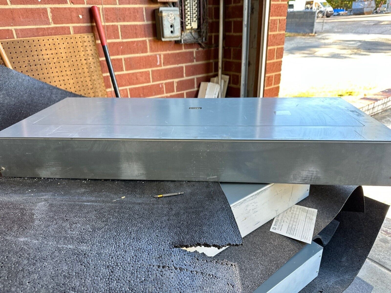 Square D NQOD Panelboard 100A 208Y/120V 3PH 4W MCB Main Q2L3100 42 CIR NEMA 1 P319 Used